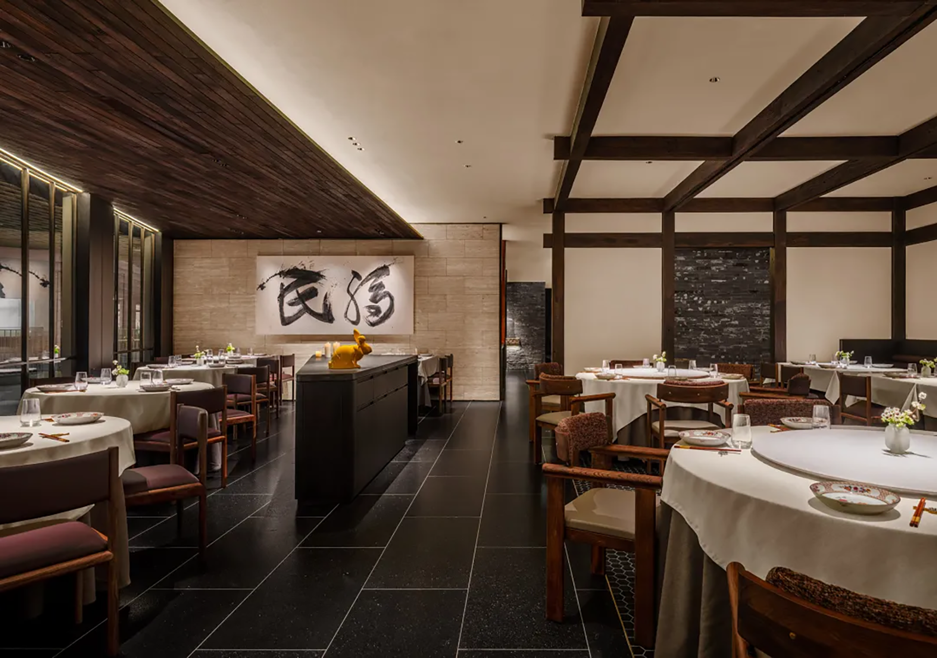 PEKING CHAMBER 四季民福-新加坡首店 (4).png